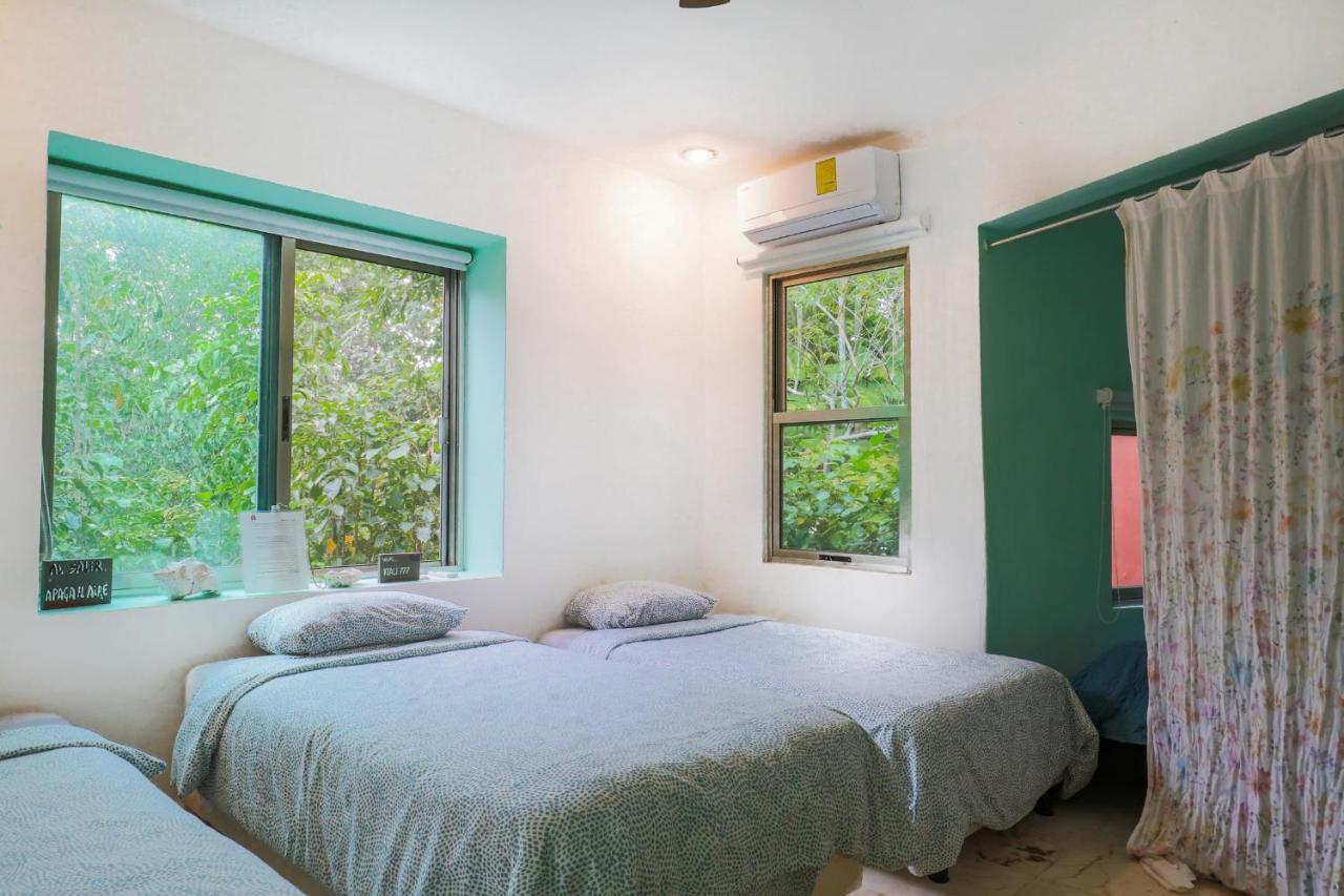 Guest House La Aldea Holistic Experience Cancún Exterior foto